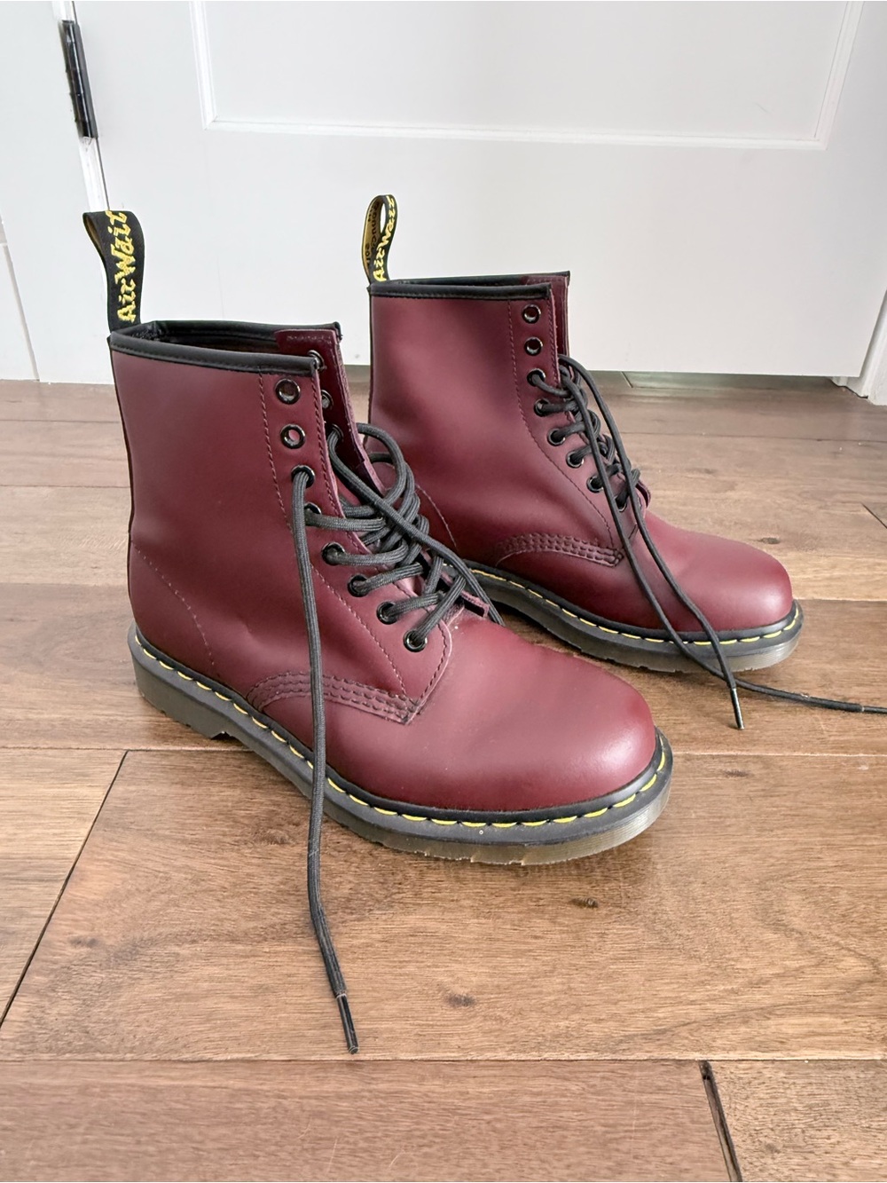 Dr. Martens Women's Classic 1460 Boots in Oxblood - size 8 US
